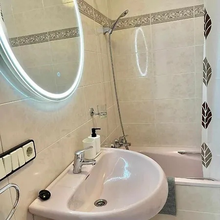 Διαμέρισμα De 3 Dorm En Pleno Centro De *